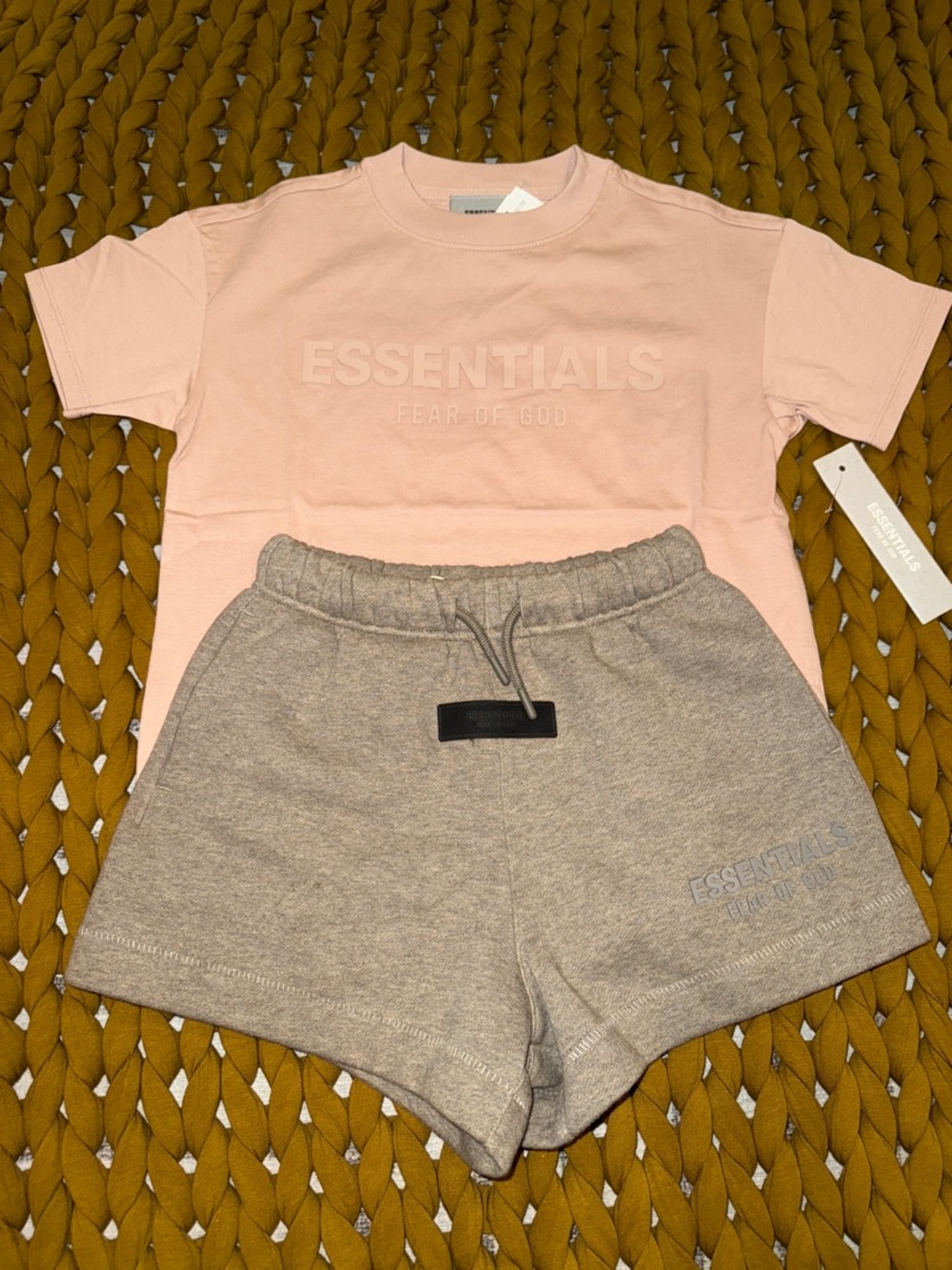 Fear of God Essentials Set